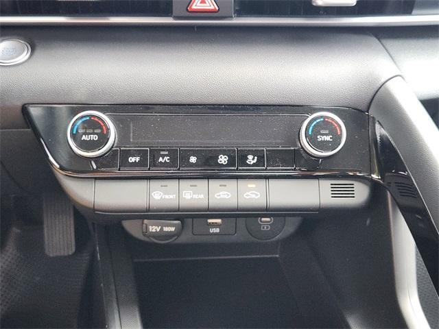 new 2025 Hyundai ELANTRA HEV car, priced at $26,230