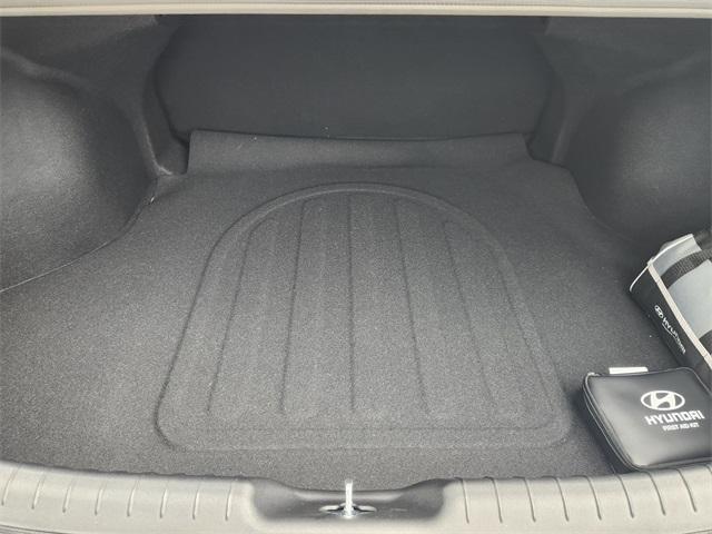 new 2025 Hyundai ELANTRA HEV car, priced at $26,230