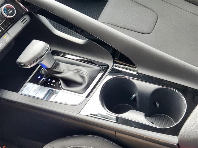 new 2025 Hyundai ELANTRA HEV car, priced at $26,230