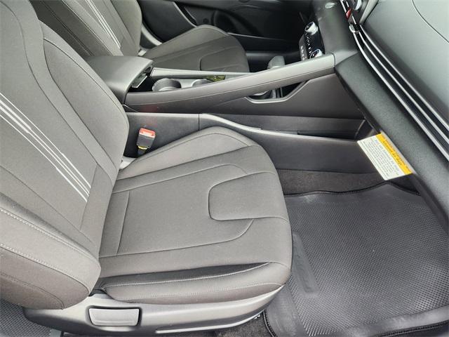 new 2025 Hyundai ELANTRA HEV car, priced at $26,230