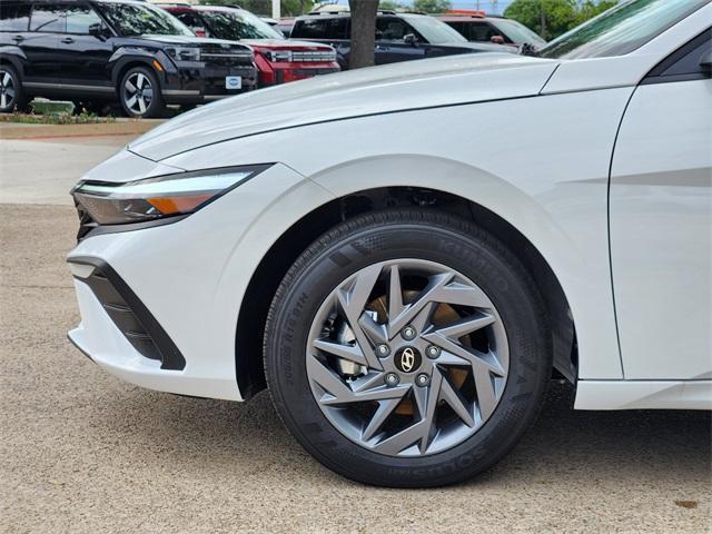 new 2025 Hyundai ELANTRA HEV car, priced at $26,230