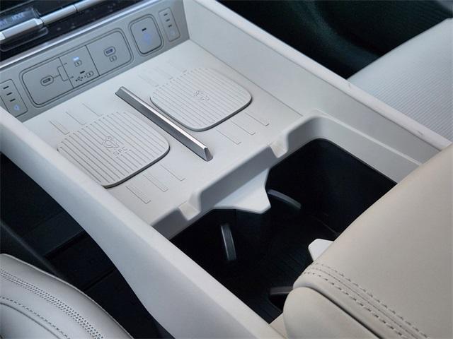 new 2025 Hyundai SANTA FE HEV car, priced at $49,075
