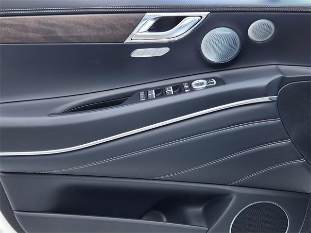 new 2025 Genesis GV80 car, priced at $73,850