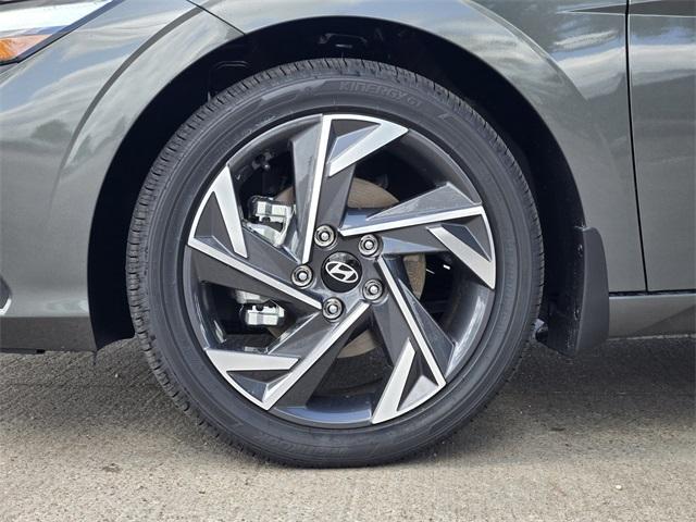 new 2025 Hyundai ELANTRA HEV car, priced at $27,685