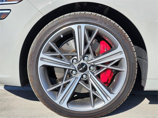 used 2025 Genesis G70 car, priced at $43,291