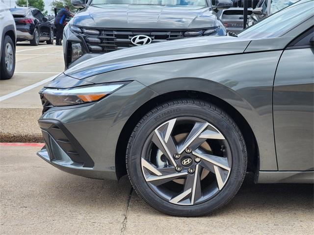 new 2025 Hyundai Elantra car, priced at $23,820