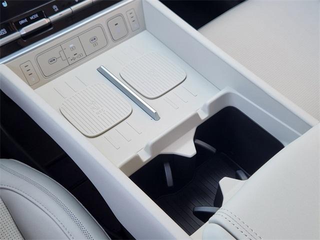 new 2025 Hyundai Santa Fe car, priced at $46,605