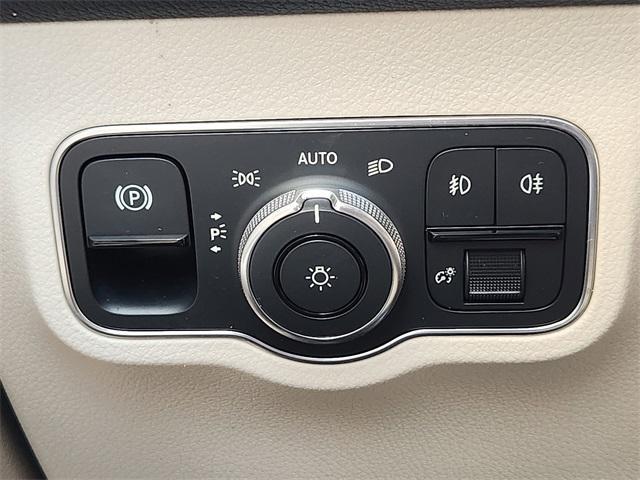 used 2021 Mercedes-Benz GLB 250 car, priced at $28,491