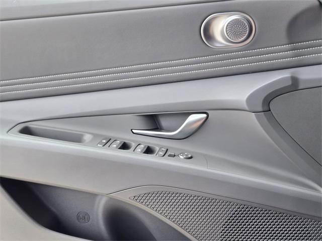 new 2025 Hyundai Elantra car, priced at $23,585