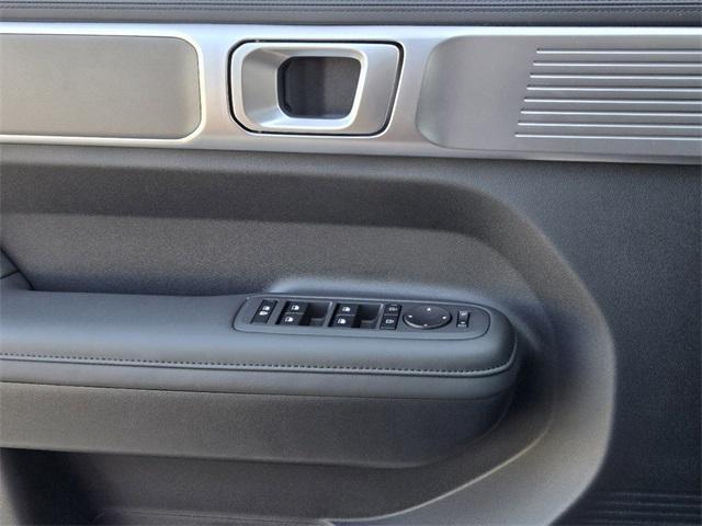 new 2025 Hyundai Santa Fe car, priced at $41,020