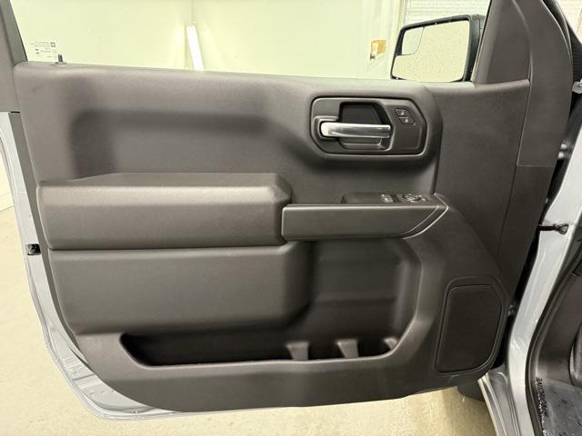 new 2025 Chevrolet Silverado 1500 car, priced at $42,764