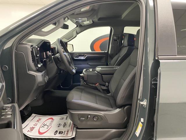 new 2025 Chevrolet Silverado 1500 car, priced at $54,747