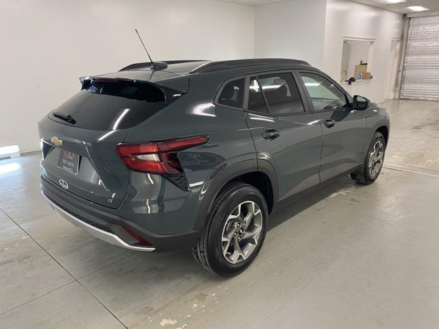 new 2025 Chevrolet Trax car, priced at $25,235