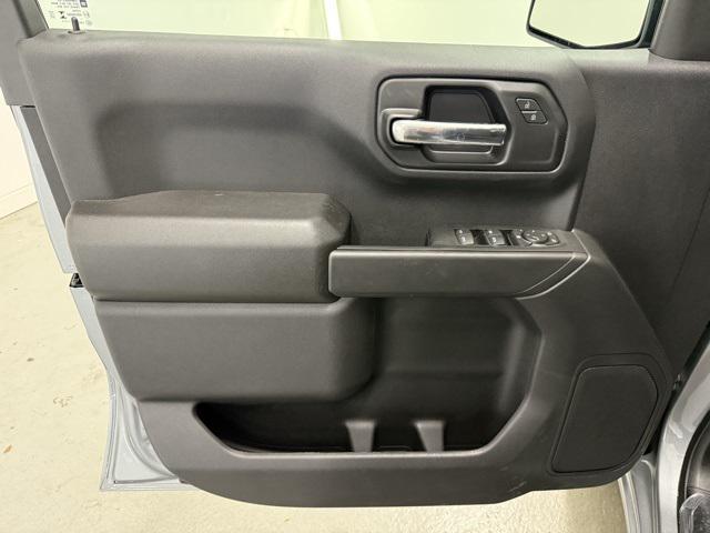 new 2025 GMC Sierra 1500 car, priced at $41,395