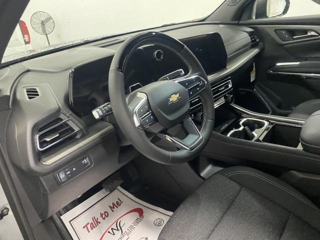 new 2025 Chevrolet Traverse car, priced at $47,095