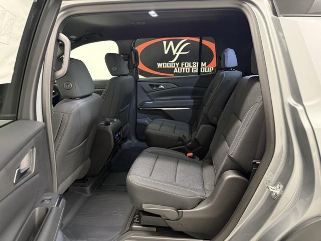 new 2025 Chevrolet Traverse car, priced at $43,480