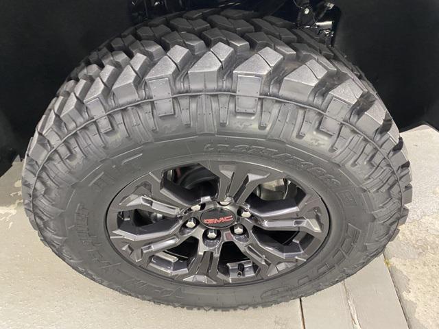 new 2025 GMC Canyon car, priced at $44,054