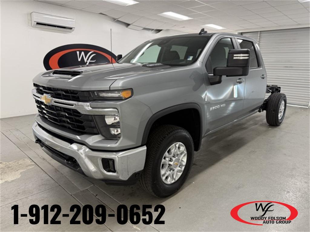 new 2026 Chevrolet Silverado 3500 car, priced at $70,433