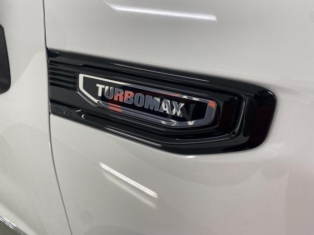 new 2025 GMC Sierra 1500 car, priced at $48,462