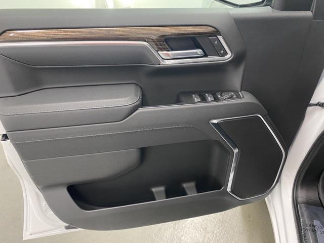 new 2025 GMC Sierra 1500 car, priced at $48,462