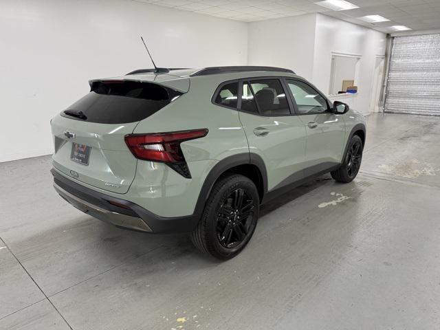 new 2025 Chevrolet Trax car, priced at $26,995