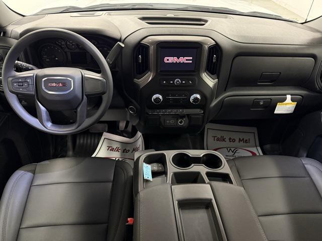 new 2025 GMC Sierra 1500 car, priced at $43,960