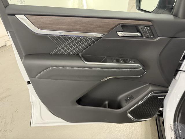 new 2025 GMC Acadia car, priced at $57,660