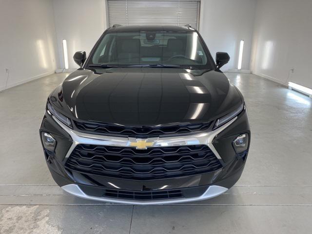 new 2025 Chevrolet Blazer car, priced at $39,125