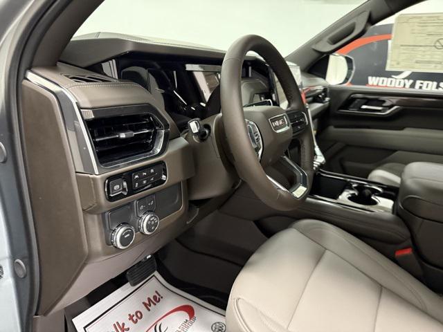 new 2025 GMC Yukon XL car, priced at $72,605