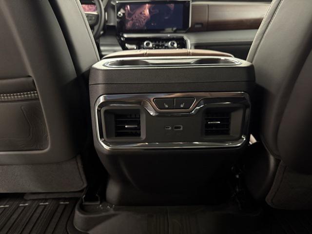 new 2025 GMC Sierra 3500 car, priced at $100,121