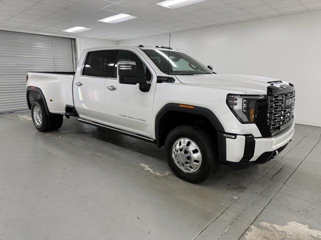 new 2025 GMC Sierra 3500 car, priced at $100,121