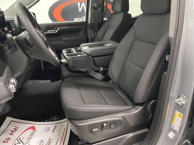new 2025 GMC Sierra 1500 car, priced at $50,954