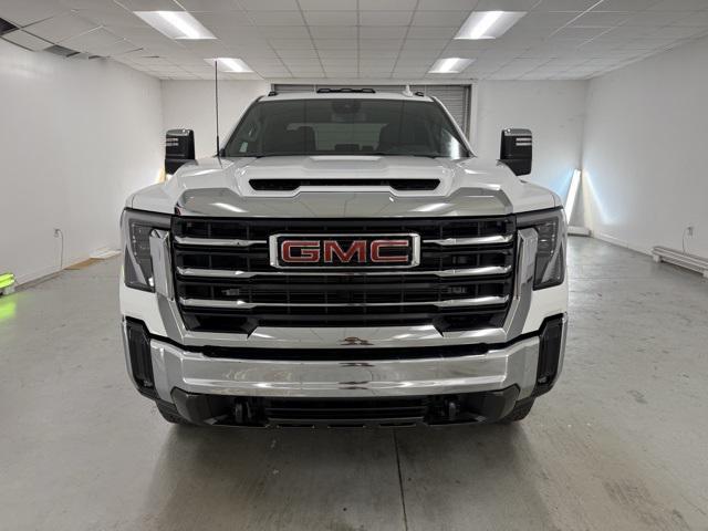new 2025 GMC Sierra 2500 car, priced at $76,806