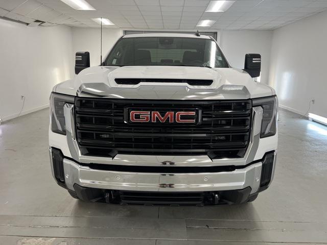 new 2025 GMC Sierra 2500 car, priced at $67,380