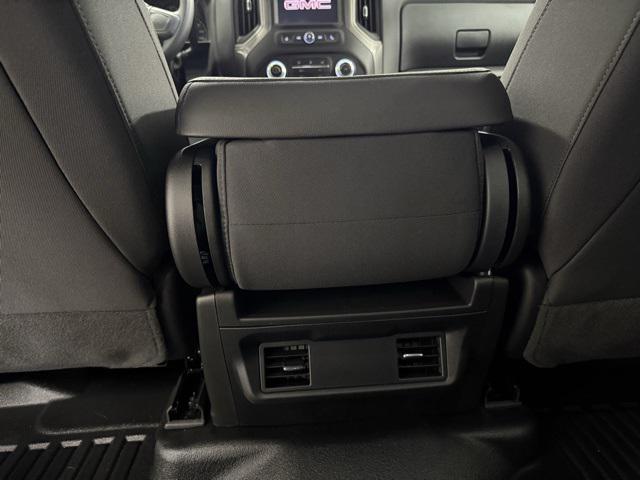 new 2025 GMC Sierra 1500 car, priced at $41,395