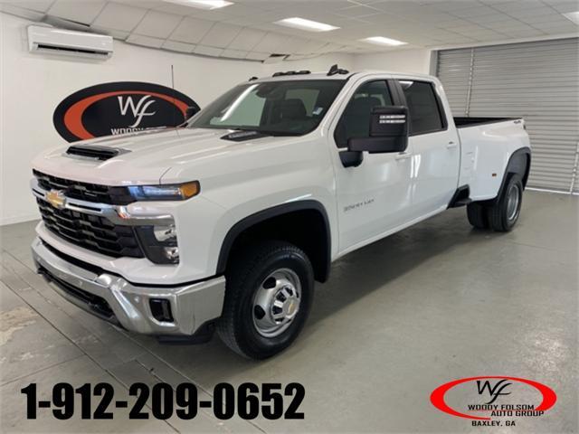 new 2025 Chevrolet Silverado 3500 car, priced at $76,400