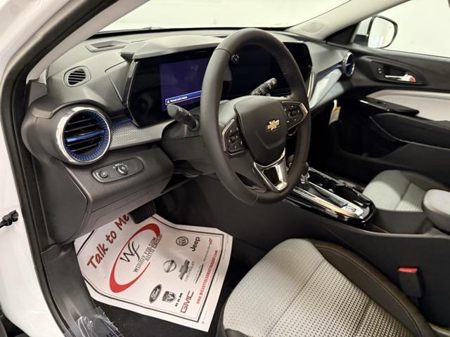 new 2025 Chevrolet Trax car, priced at $25,525