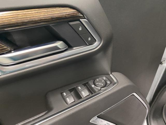 new 2025 GMC Sierra 1500 car, priced at $52,074