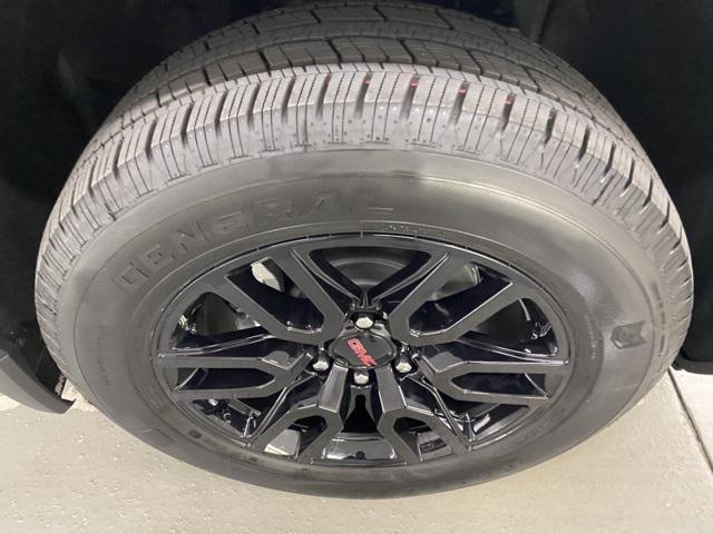 new 2025 GMC Sierra 1500 car, priced at $52,074