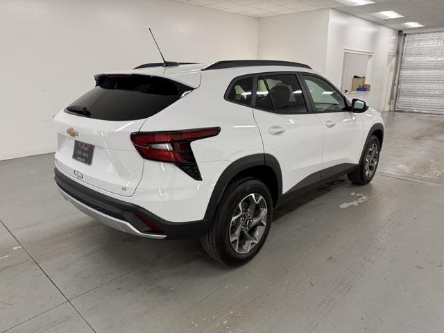 new 2025 Chevrolet Trax car, priced at $24,690