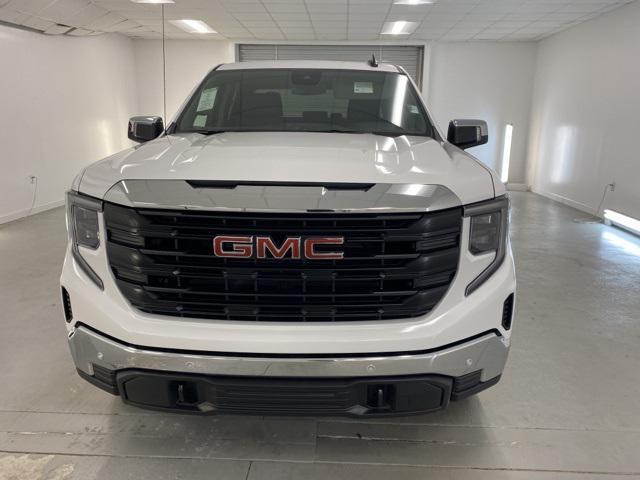 new 2025 GMC Sierra 1500 car, priced at $52,157