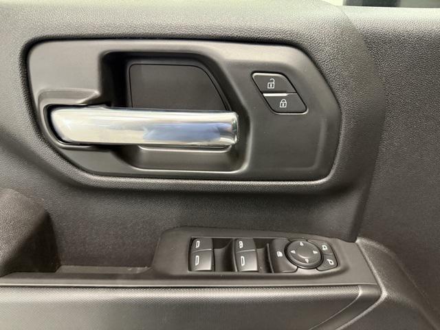 new 2025 Chevrolet Silverado 2500 car, priced at $50,187