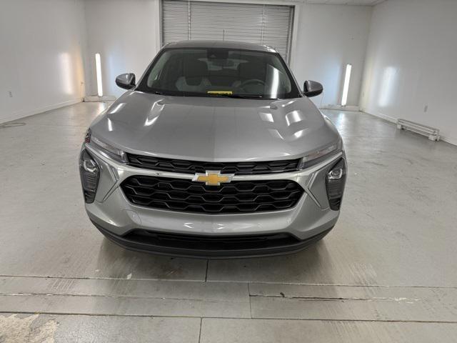 new 2025 Chevrolet Trax car, priced at $22,930