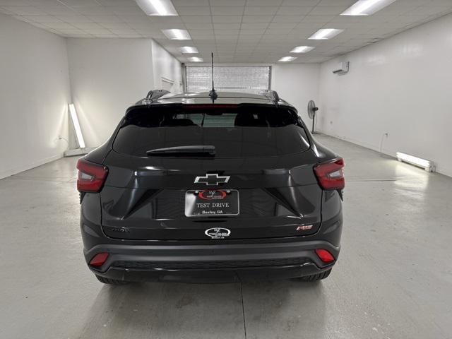 new 2025 Chevrolet Trax car, priced at $27,890