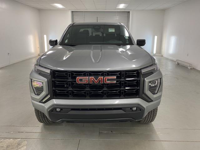 new 2025 GMC Canyon car, priced at $44,512