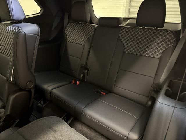 new 2026 GMC Acadia car, priced at $58,690