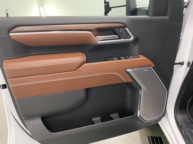 new 2025 GMC Sierra 2500 car, priced at $92,984