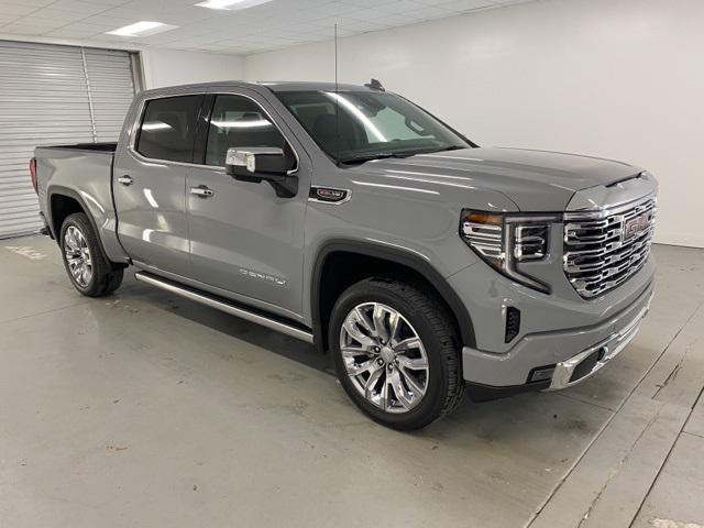 new 2025 GMC Sierra 1500 car, priced at $71,645