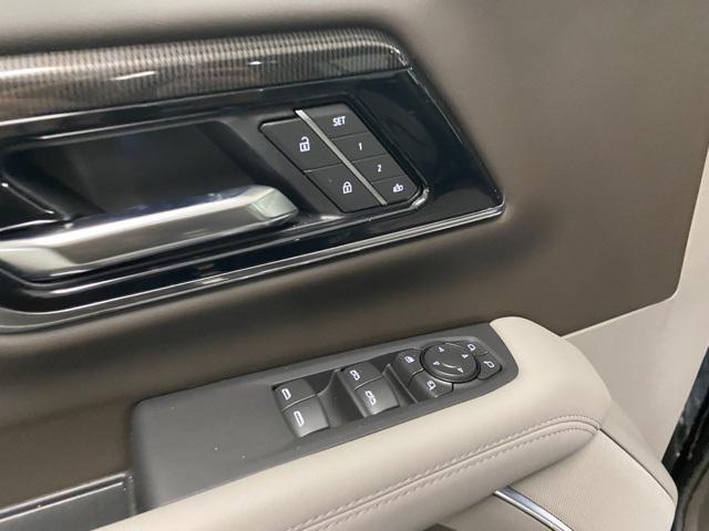 new 2025 GMC Yukon XL car, priced at $73,885