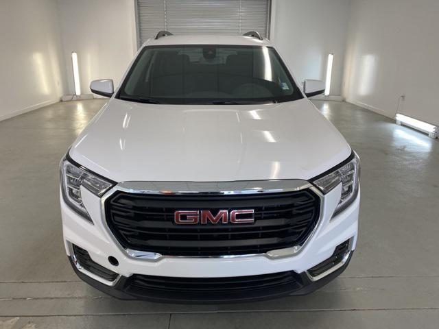 new 2024 GMC Terrain car, priced at $27,031